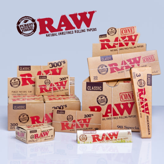Family shot of a mix of RAW displays and rolling papers